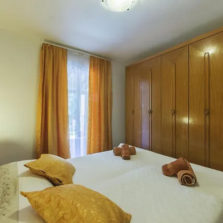Vila Luxury Experience In Lucia With Heated Pool And Play Station 4 Vodnjan