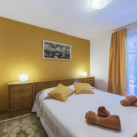 Luxury Experience In Lucia With Heated Pool And Play Station 4 Vodnjan